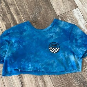 cropped vans t-shirt